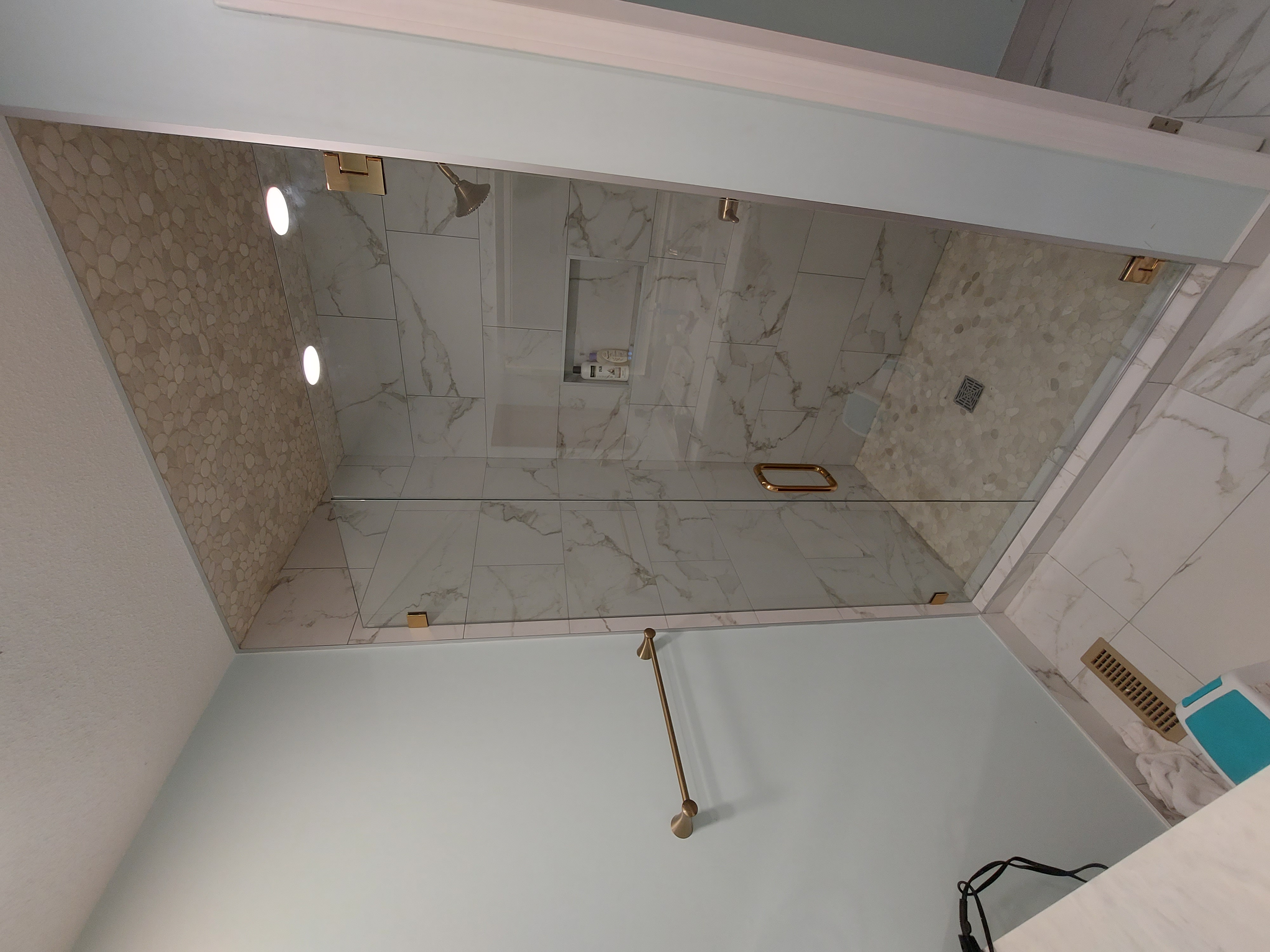 AROUND THE CLOCK GLASS SERVICE LTD. photo 4