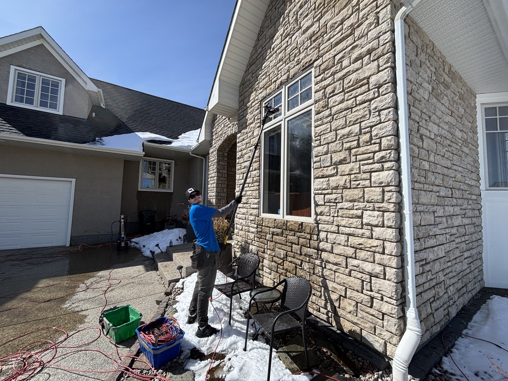 Squeaky D Window Cleaning photo 3