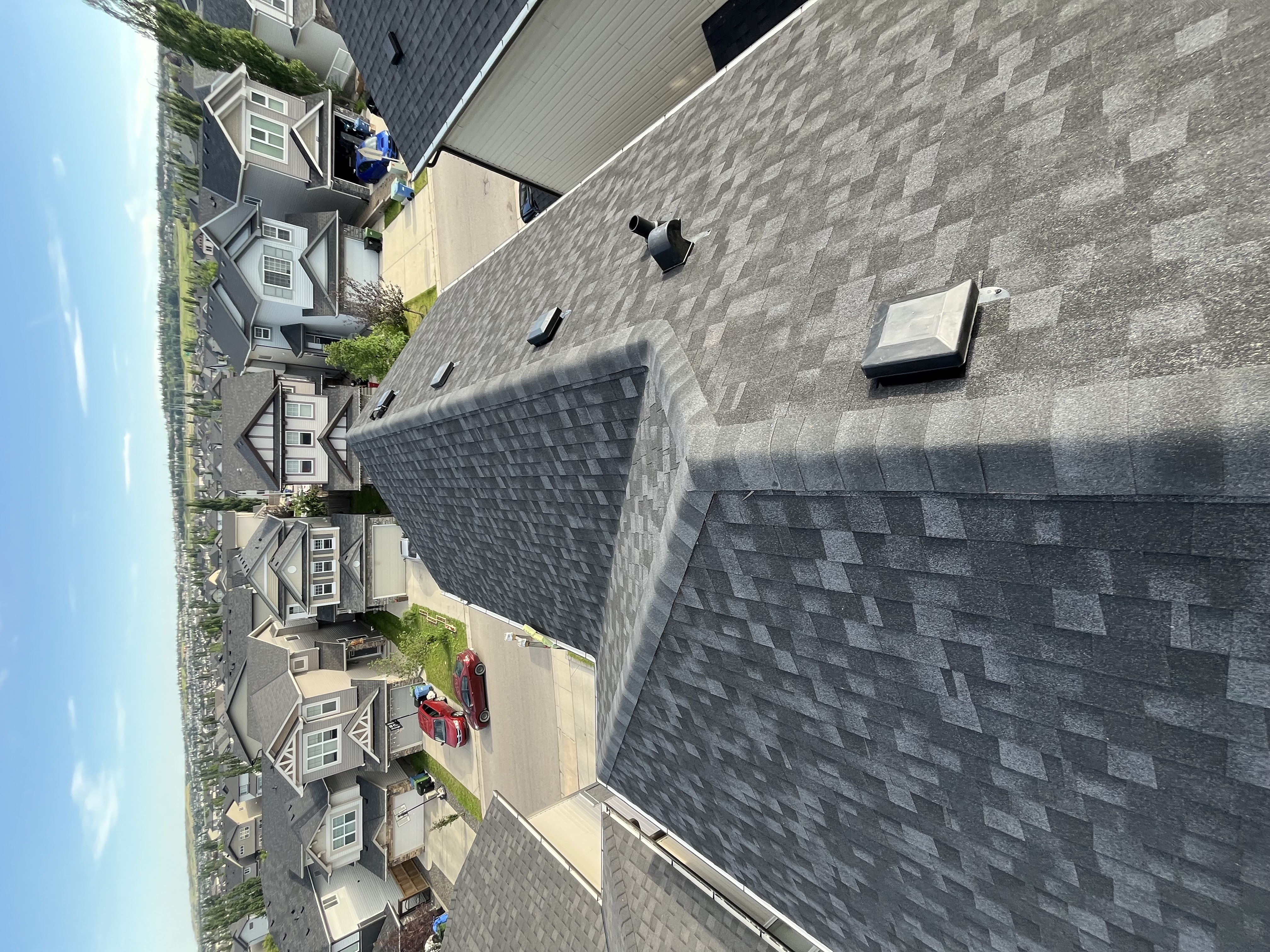 Peakline Roofing & Exteriors photo 2