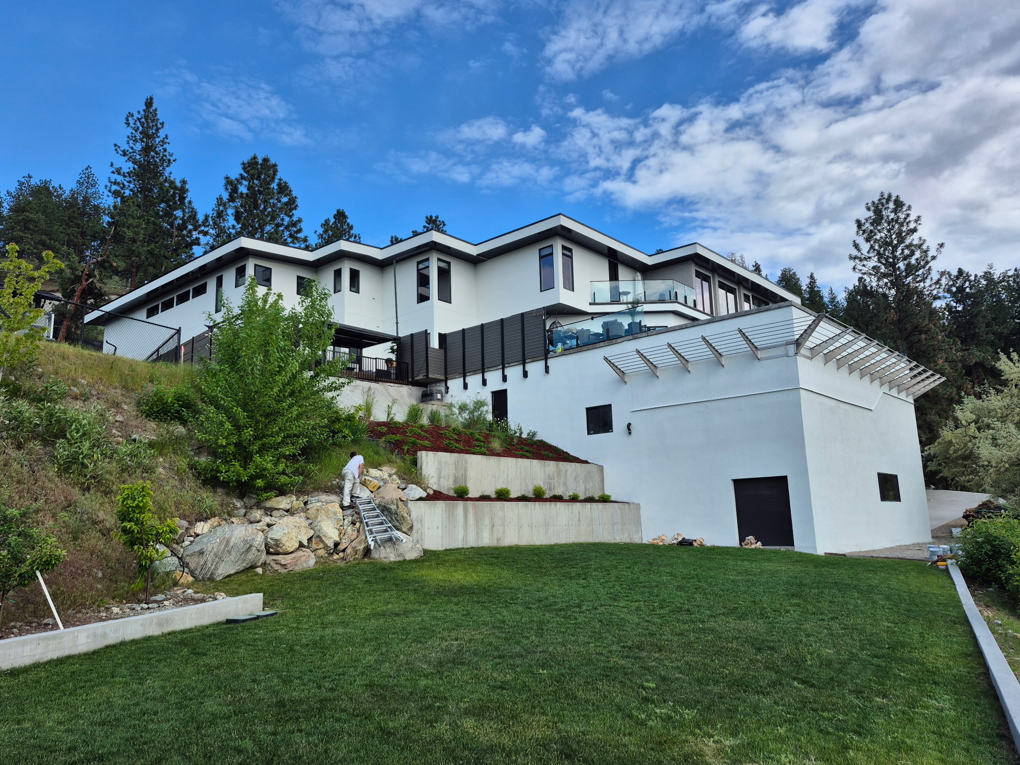 Mr & Mrs Paintastic Inc photo 2